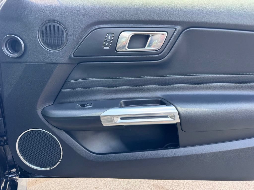 Used 2019 Ford Mustang Bullitt RWD image 26