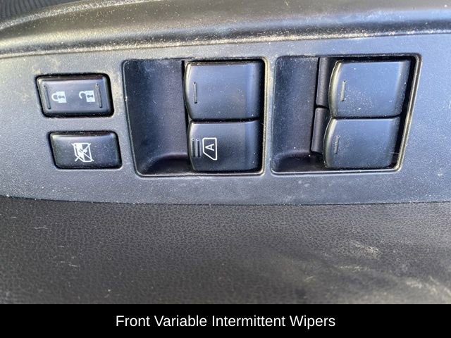 Used 2015 Nissan Versa SV w/ SV Appearance Package FWD image 13