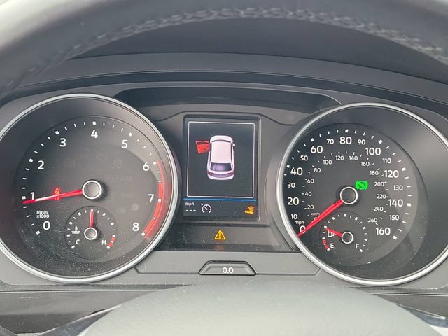 Used 2019 Volkswagen Tiguan SE w/ Panoramic Sunroof Package AWD/4WD image 27