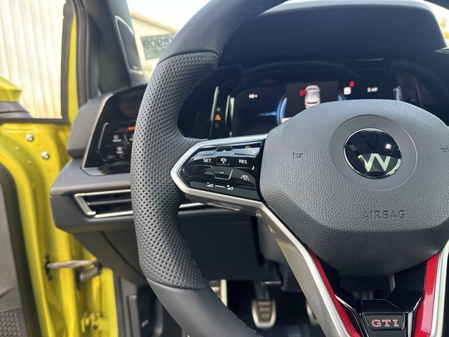 Used 2022 Volkswagen GTI Autobahn image 16