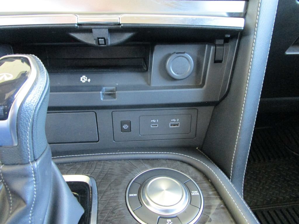 Used 2024 INFINITI QX80 Luxe RWD image 47