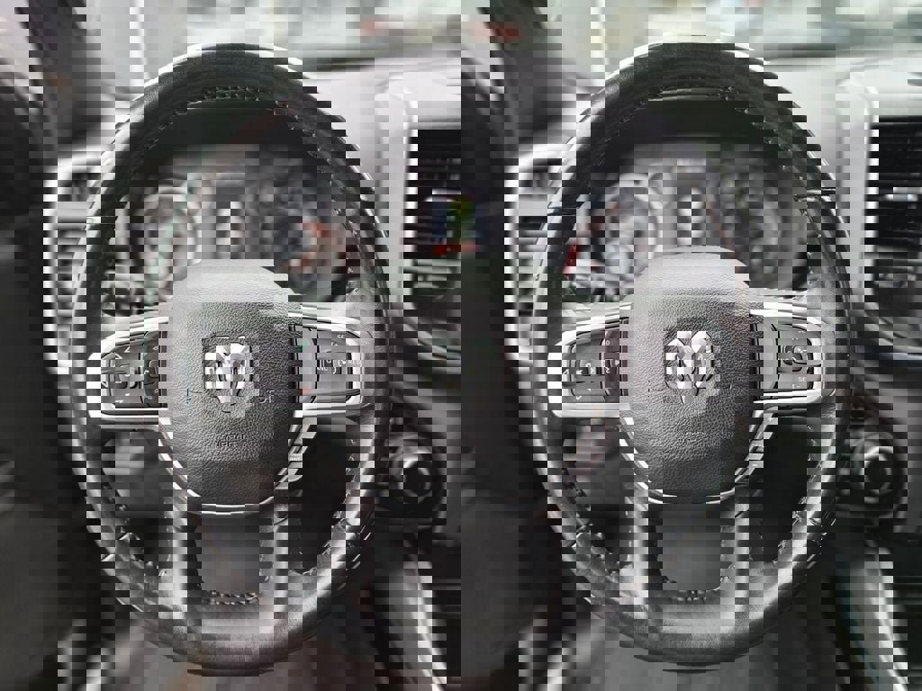 Used 2023 RAM 1500 Big Horn image 26