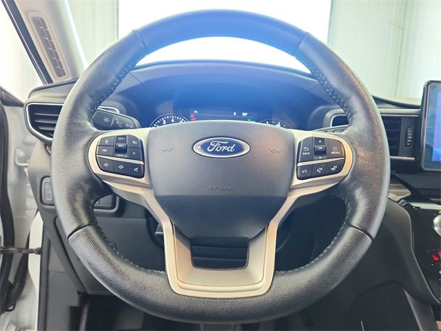 Used 2022 Ford Explorer Limited image 23