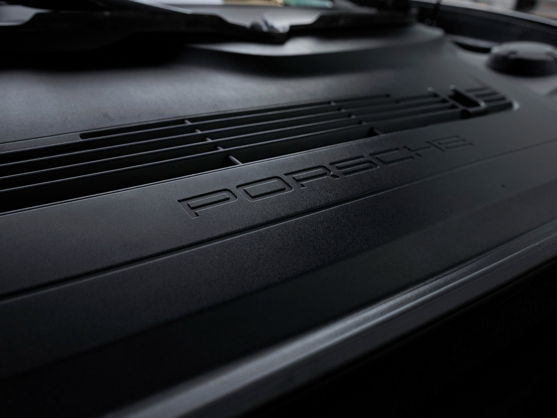 Used 2016 Porsche 911 Carrera S image 38