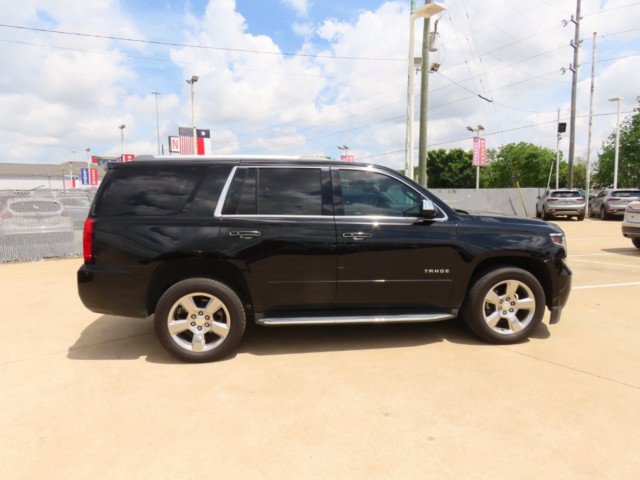Used 2018 Chevrolet Tahoe Premier w/ Max Trailering Package image 8