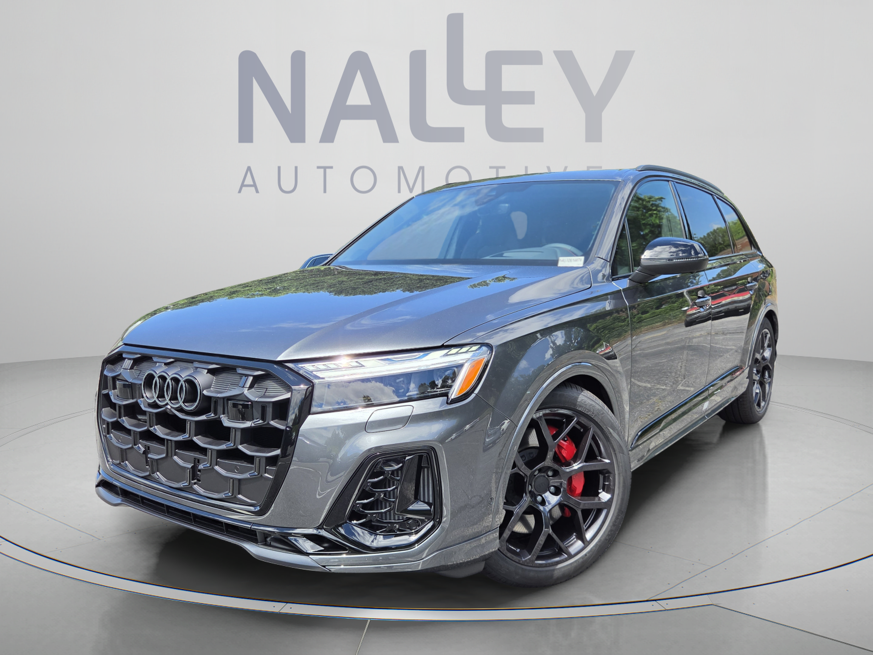 New 2026 Audi SQ7 Prestige AWD/4WD image 1