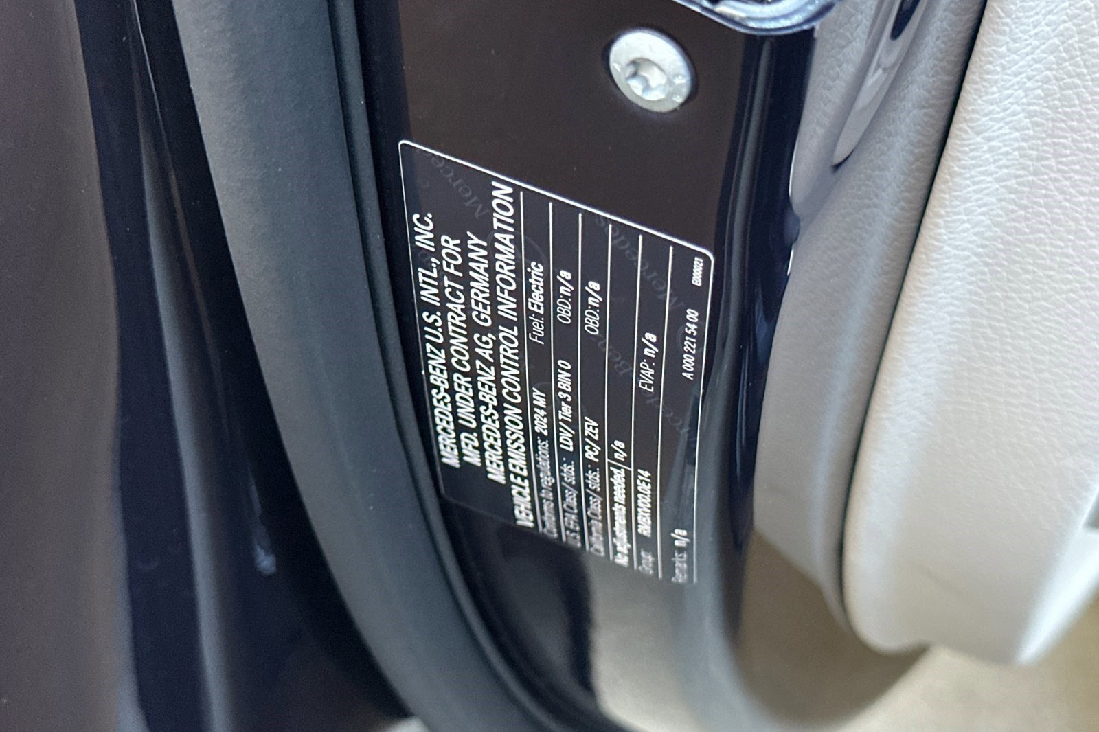 Certified 2023 Mercedes-Benz EQS 580 4MATIC Sedan image 21
