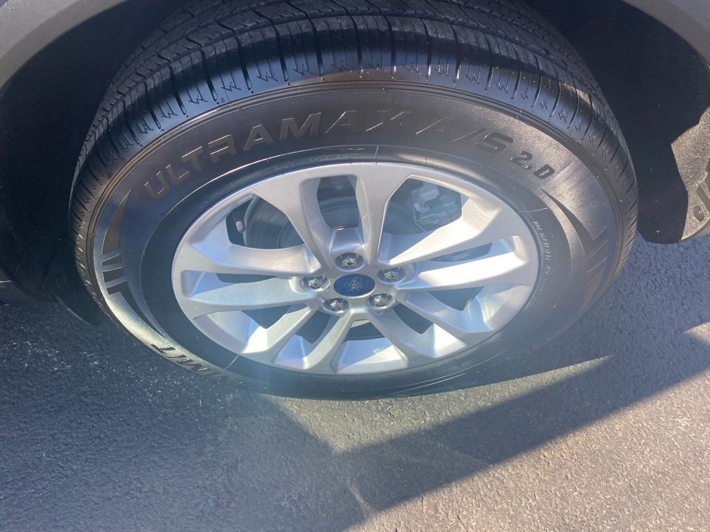 Used 2020 Ford Escape SE image 30