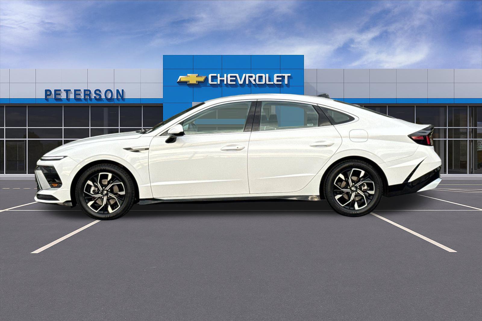 Used 2025 Hyundai Sonata SEL FWD image 7