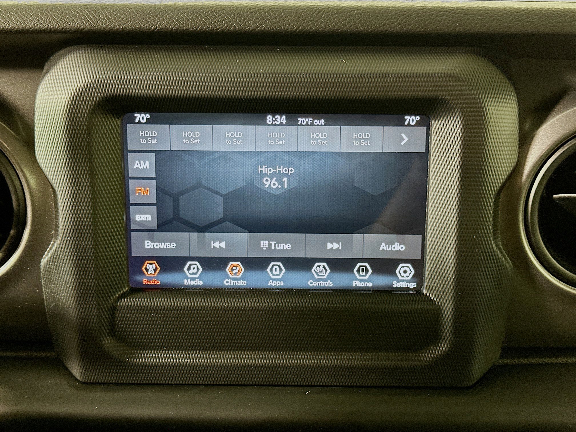 Used 2023 Jeep Wrangler Unlimited w/ Cold Weather Group image 19