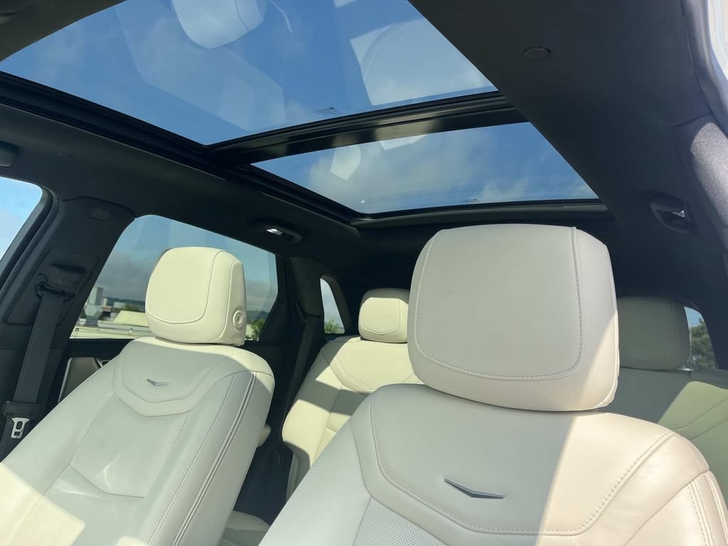 Certified 2023 Cadillac XT5 Sportv w/ Technology Package AWD/4WD image 35