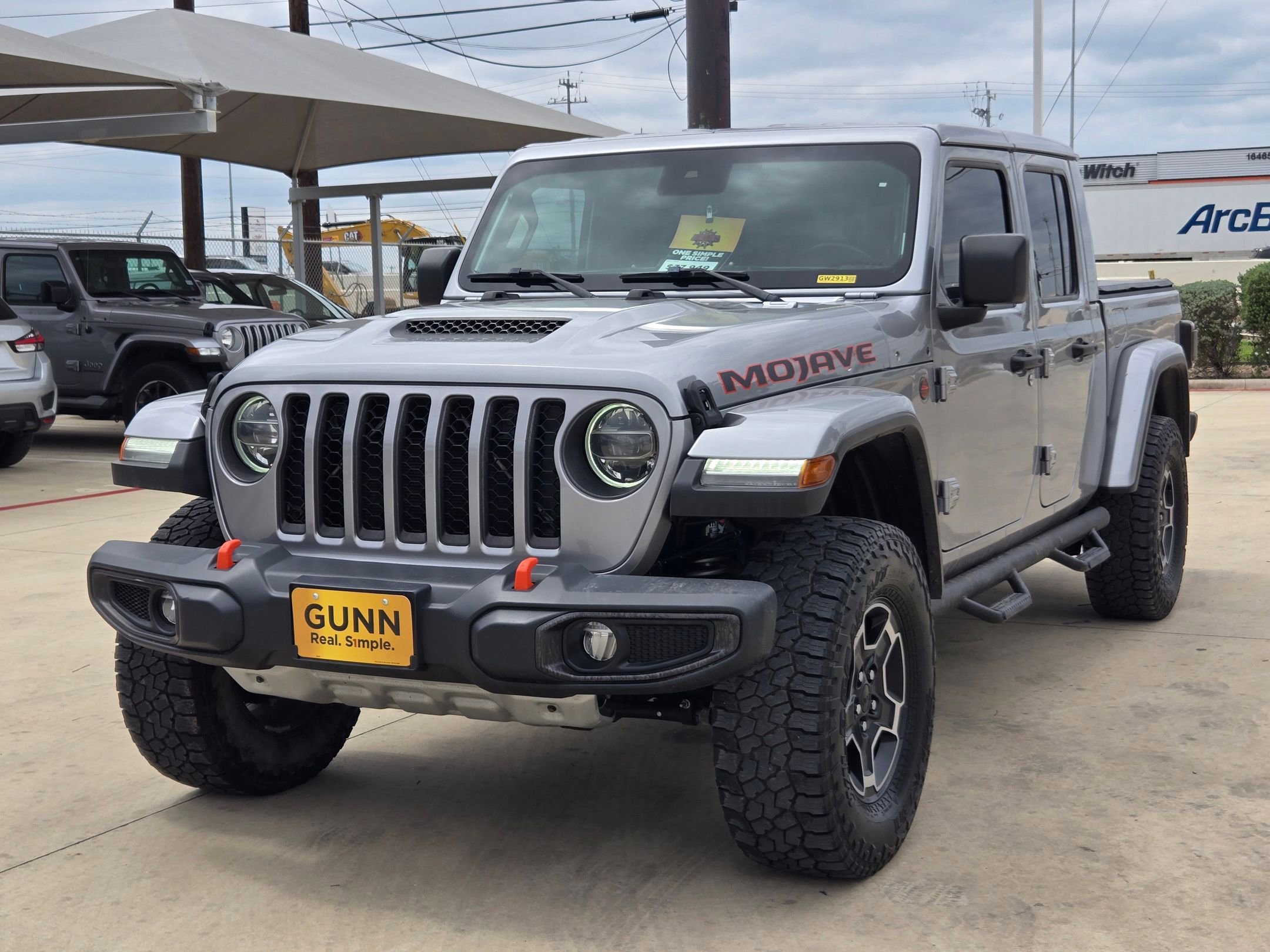 Used 2021 Jeep Gladiator Mojave AWD/4WD image 3
