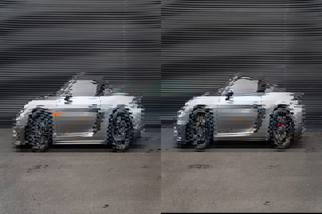 New 2025 Porsche 718 Boxster Spyder RS image 2