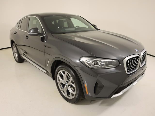 Used 2023 BMW X4 xDrive30i image 7