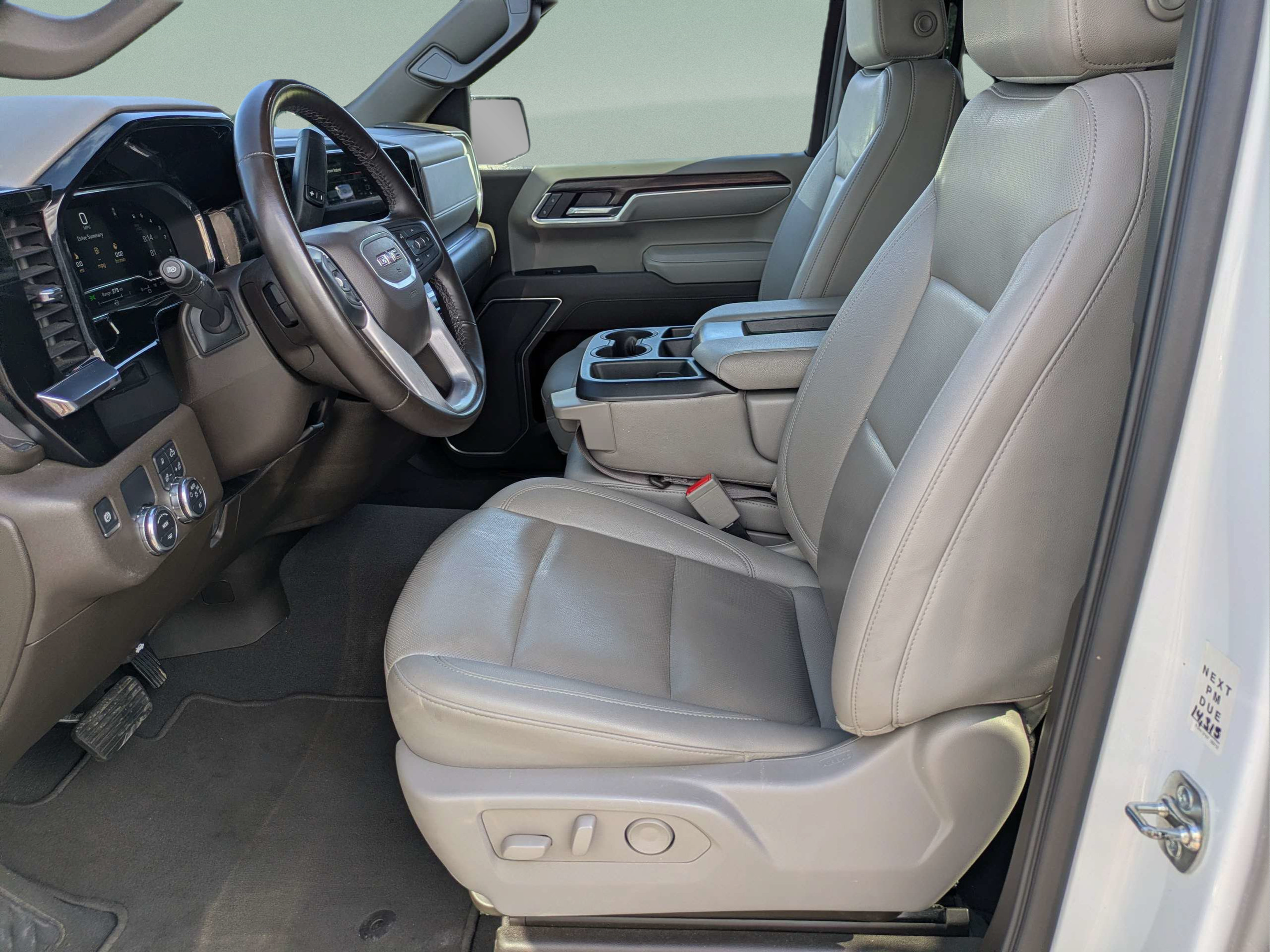 Used 2025 GMC Sierra 1500 SLT RWD image 17