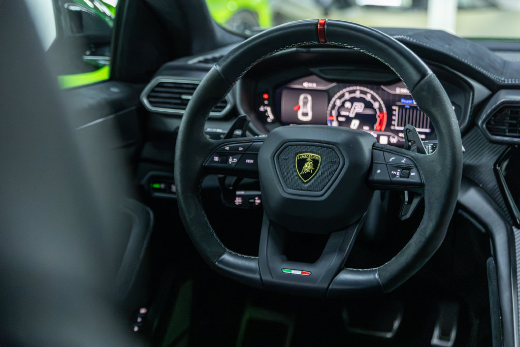 Used 2023 Lamborghini Urus Performante AWD/4WD image 61