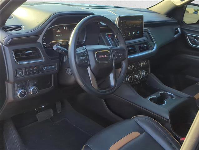 Used 2023 GMC Yukon AT4 w/ Technology Package image 13
