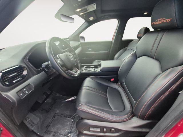 Used 2024 Honda Pilot TrailSport image 9