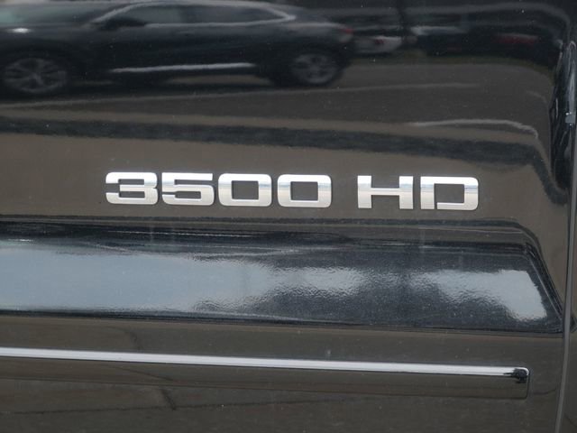 Used 2017 Chevrolet Silverado 3500 LT w/ LT Convenience Package image 8