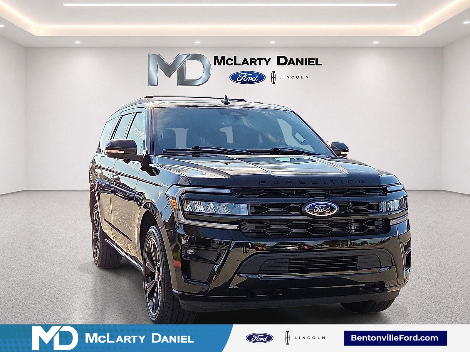 Certified 2024 Ford Expedition Limited AWD/4WD image 1