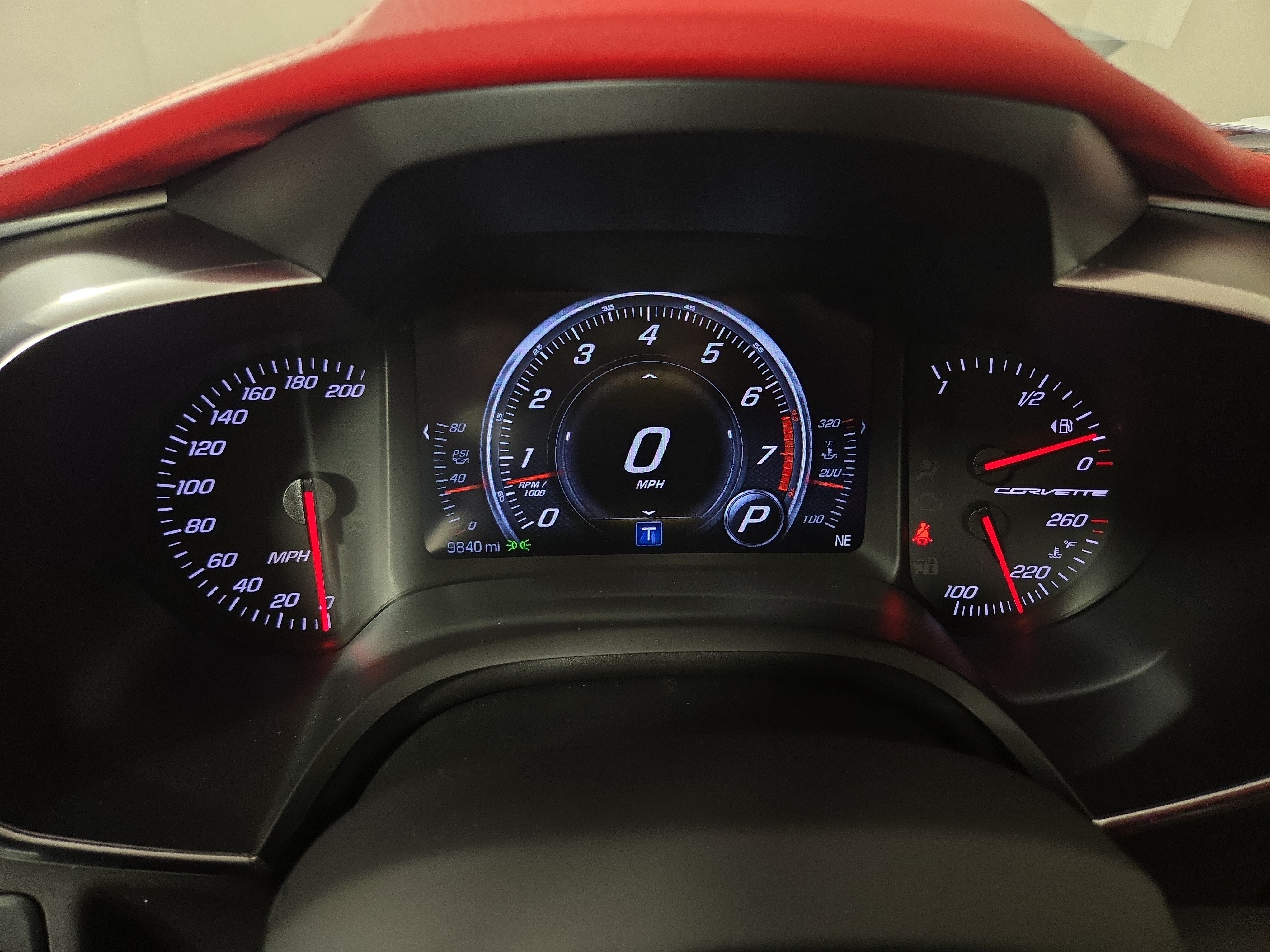 Used 2019 Chevrolet Corvette Stingray Convertible w/ 2LT Preferred Equipment Group RWD image 17