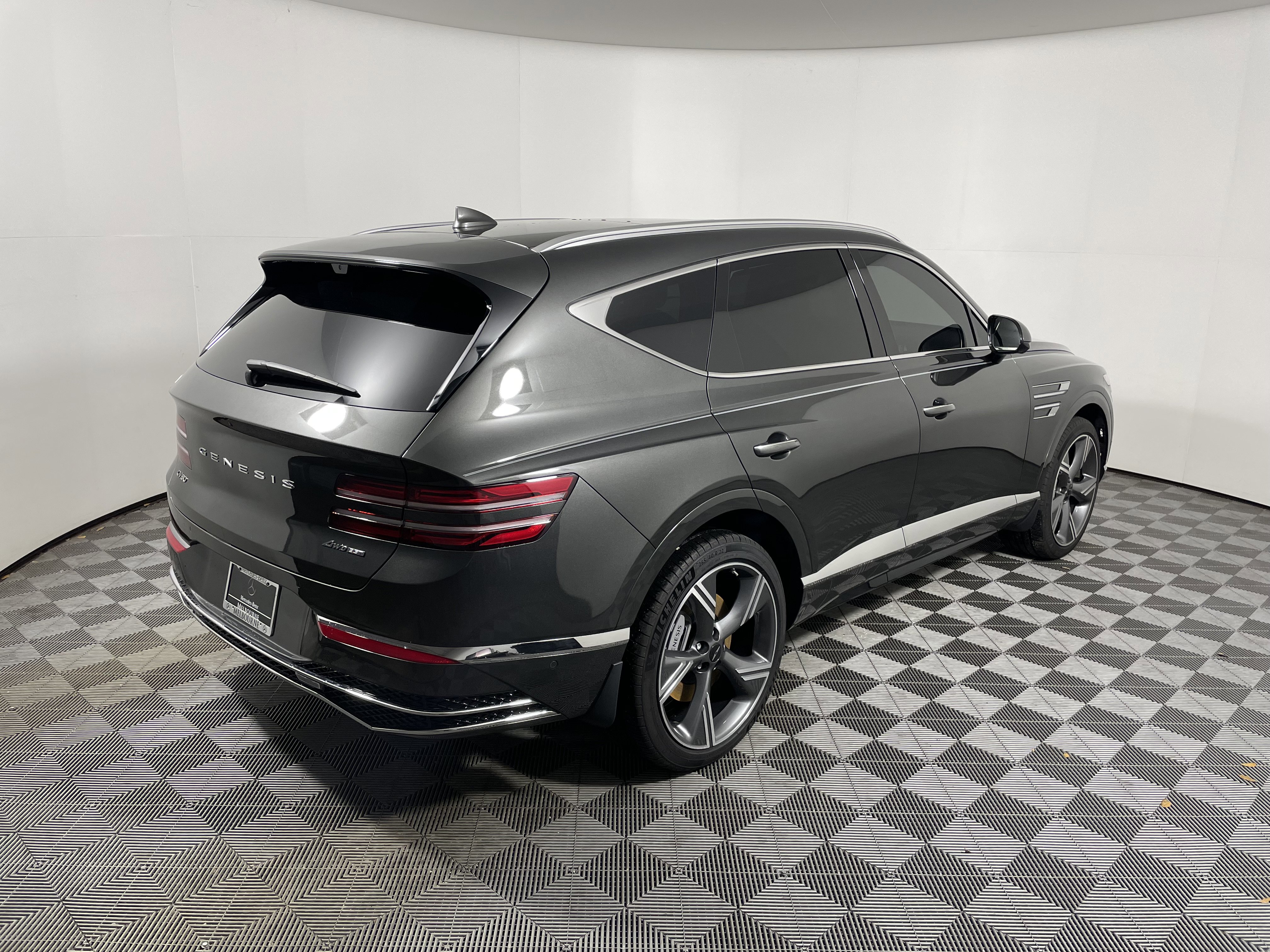 Used 2025 Genesis GV80 3.5T Prestige image 5