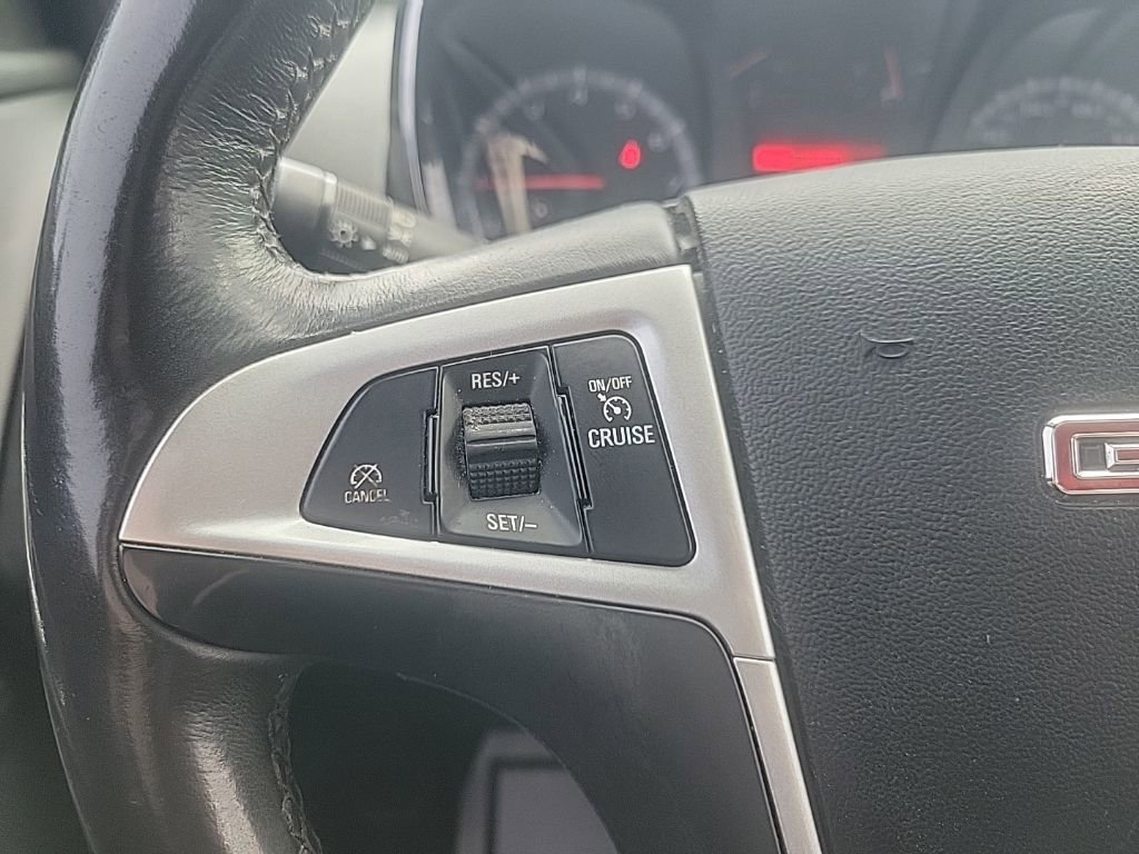 Used 2017 GMC Terrain SLE w/ Convenience Package image 9