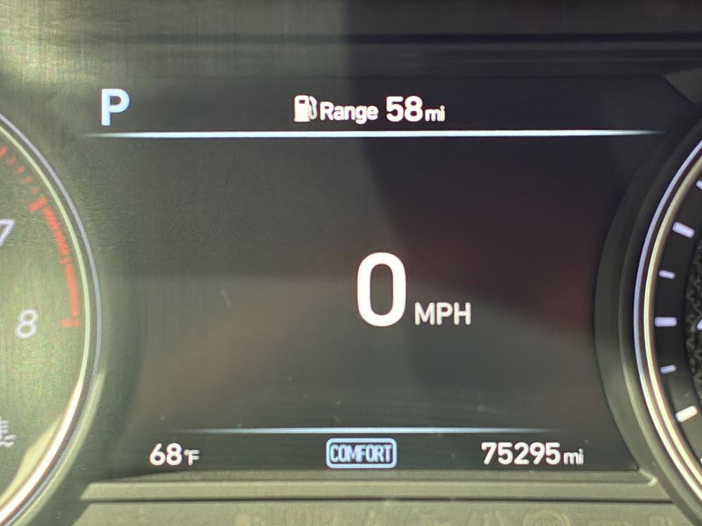 Used 2020 Genesis G70 2.0T w/ Prestige Package image 24