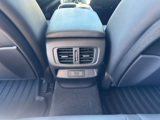 Used 2025 Acura TLX w/ Technology Package FWD image 10