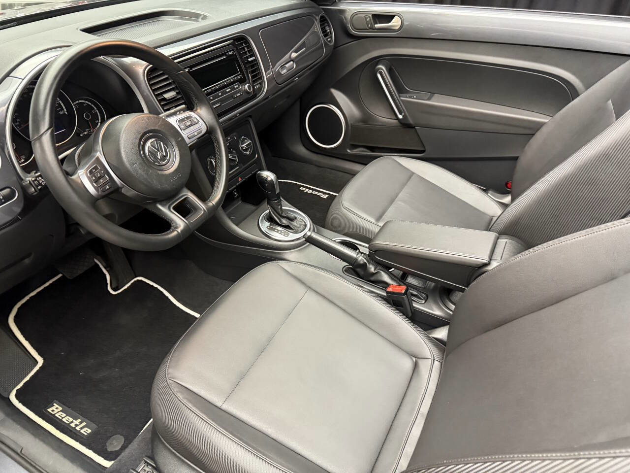 Used 2014 Volkswagen Beetle 2.5 image 15