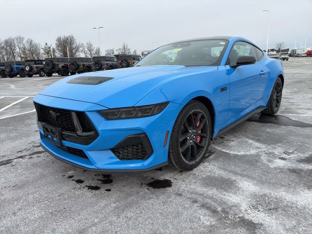 Used 2024 Ford Mustang GT Premium RWD image 2