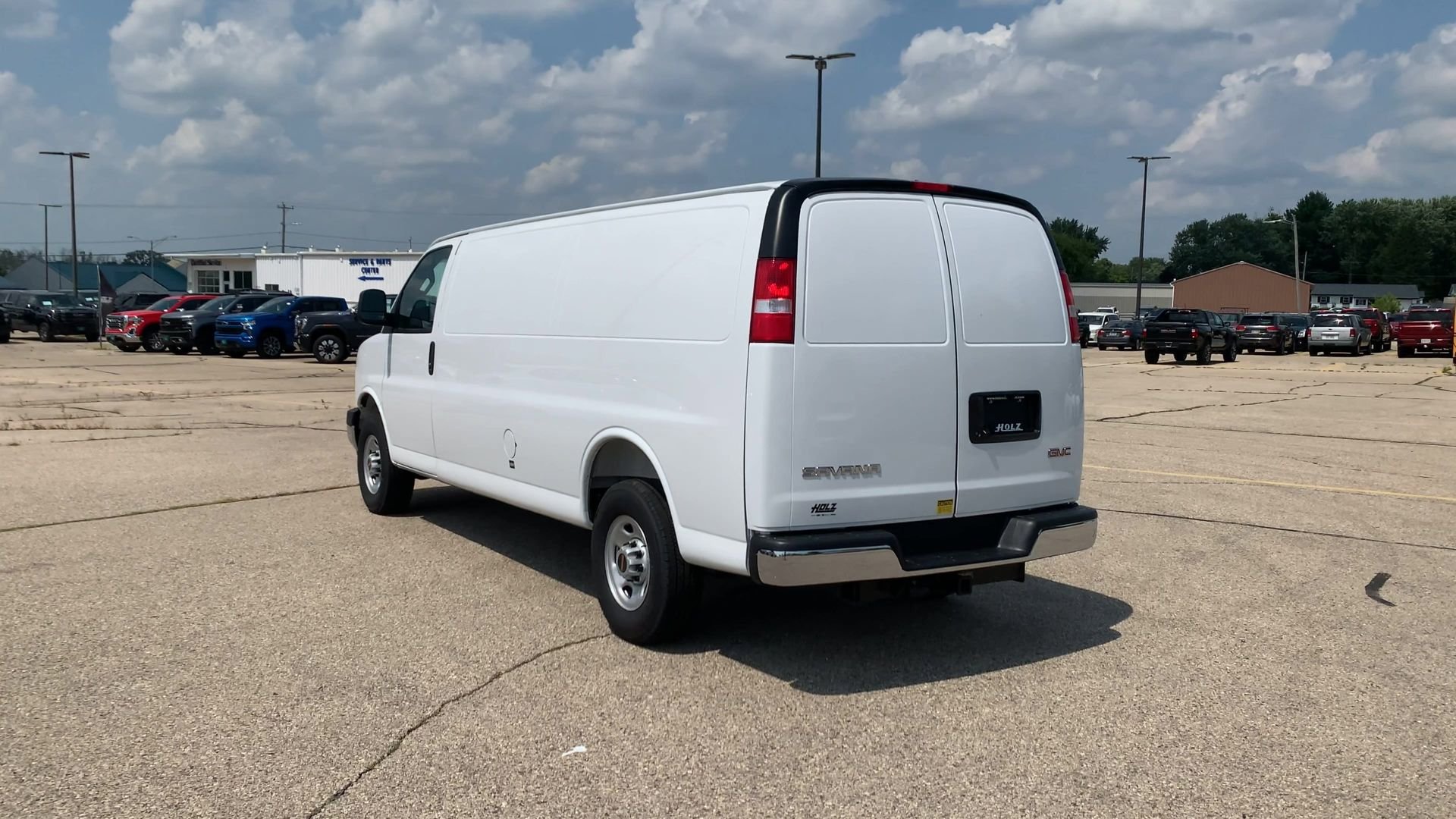 New 2025 GMC Savana 2500 Extended w/ Driver Convenience Package RWD image 31