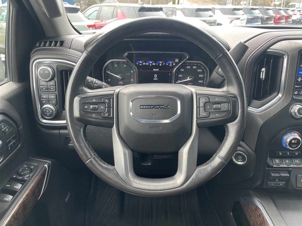 Used 2020 GMC Sierra 2500 Denali w/ Denali Ultimate Package AWD/4WD image 12