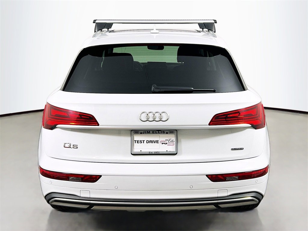 Used 2023 Audi Q5 2.0T Premium w/ Convenience Package image 6
