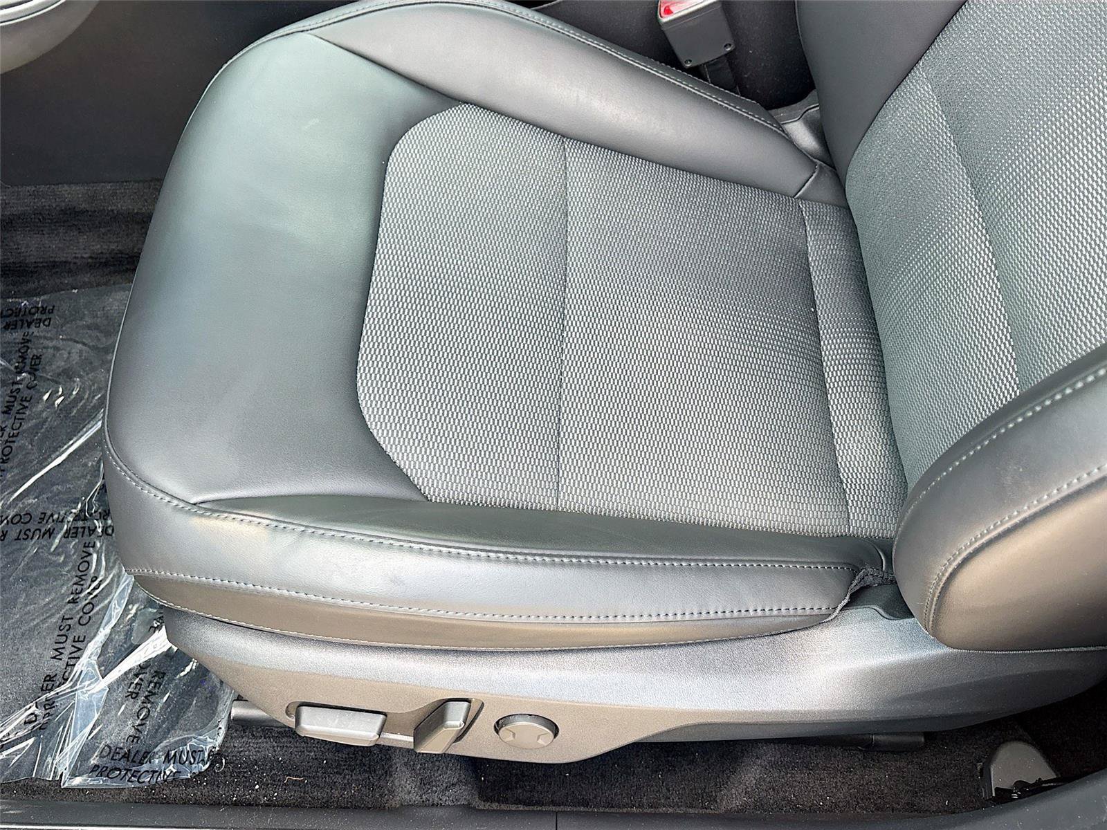 Used 2023 Kia Niro Wind FWD image 20