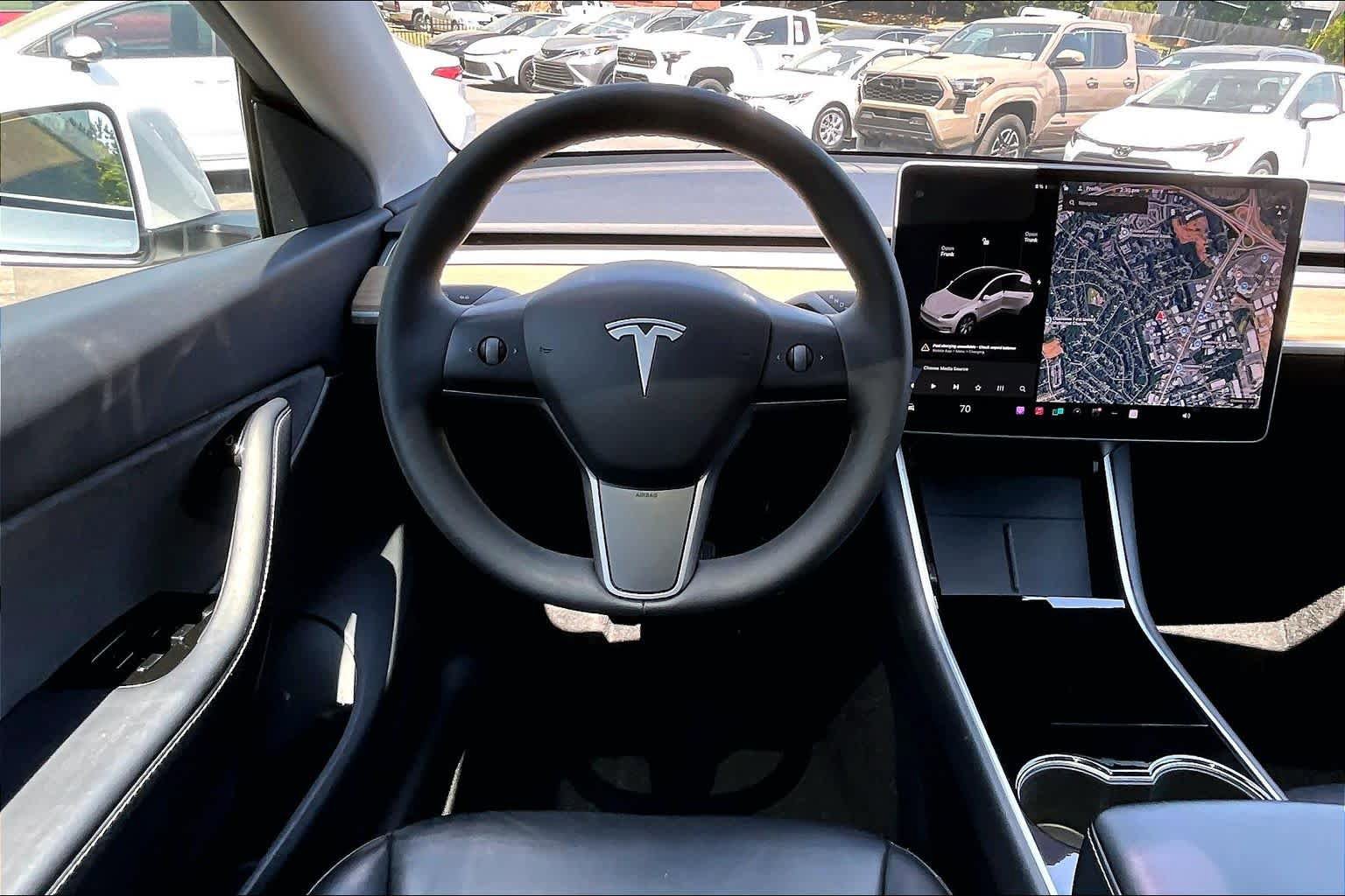 Used 2021 Tesla Model Y Long Range image 5