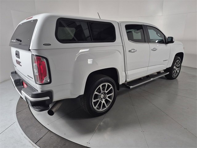 Used 2018 GMC Canyon Denali image 4