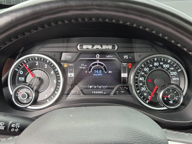Used 2022 RAM 1500 Laramie AWD/4WD image 19