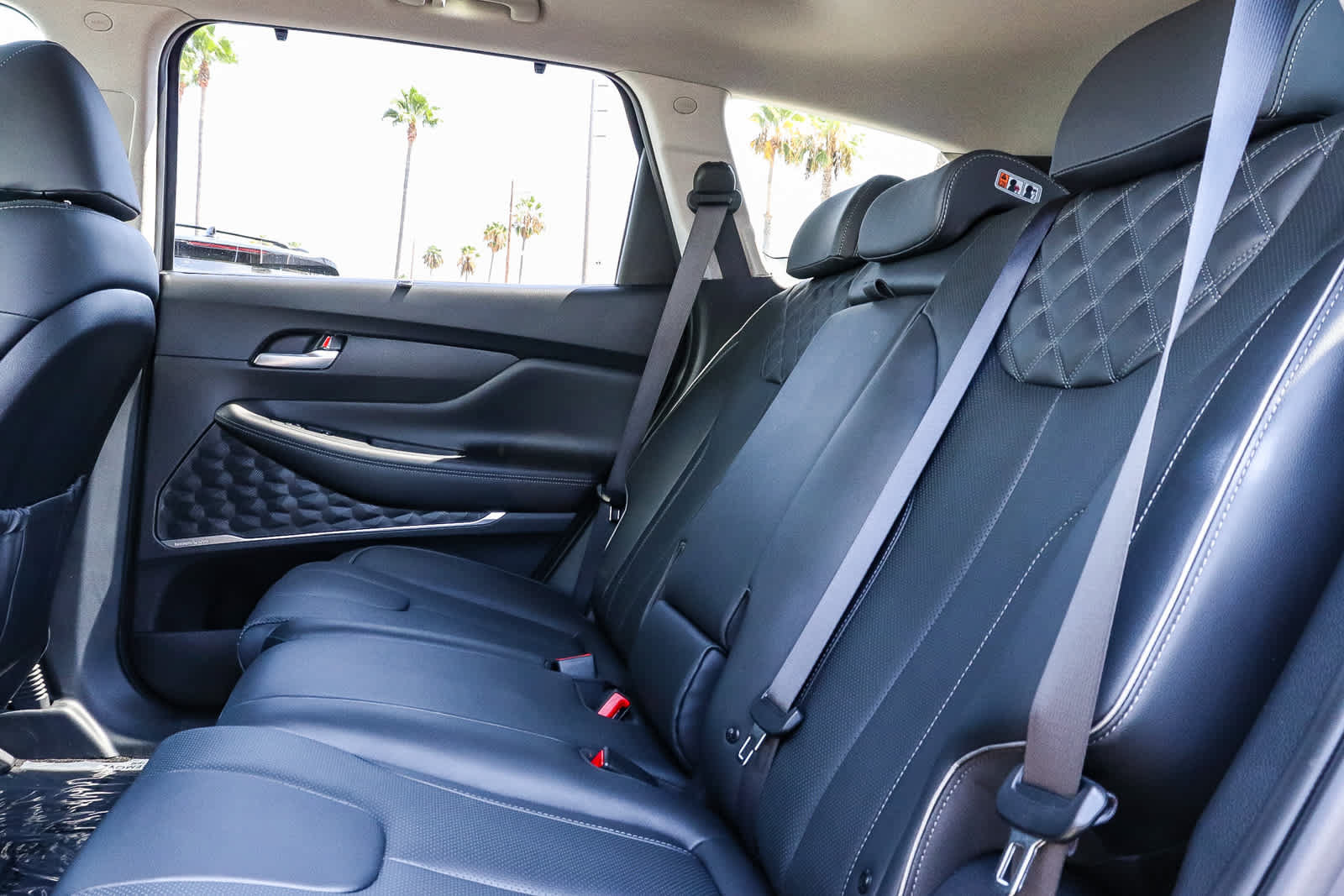 Used 2023 Hyundai Santa Fe Limited AWD/4WD image 25