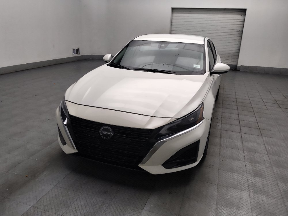 Used 2023 Nissan Altima 2.5 SV FWD image 15
