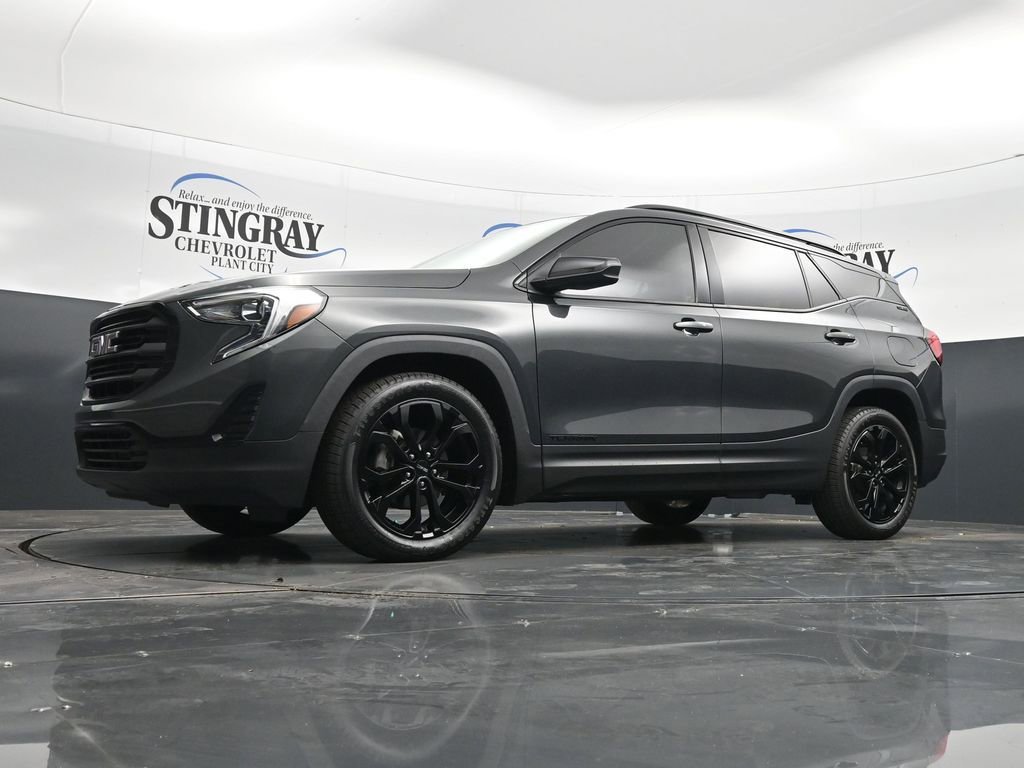 Used 2020 GMC Terrain SLE w/ Driver Convenience Package FWD image 19