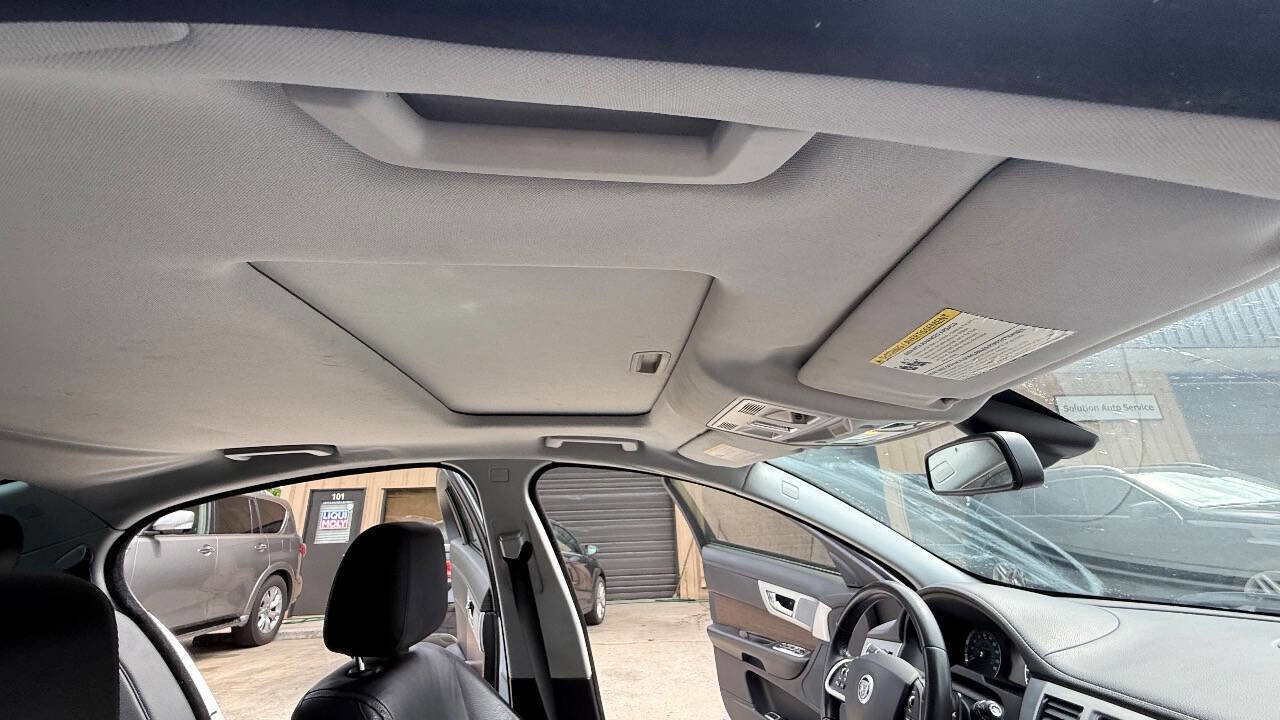 Used 2013 Jaguar XF RWD image 98