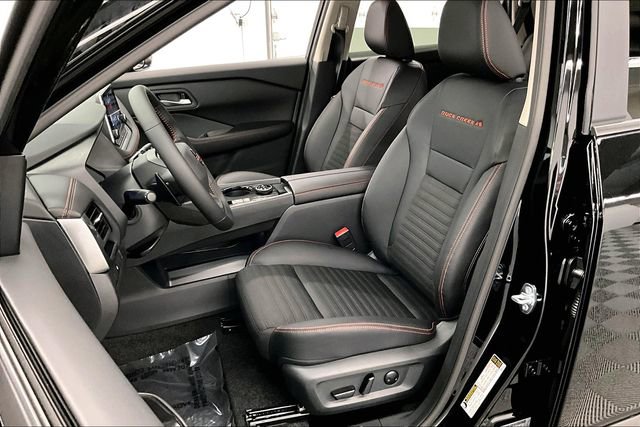 New 2026 Nissan Rogue SV w/ Rock Creek Premium Package image 9