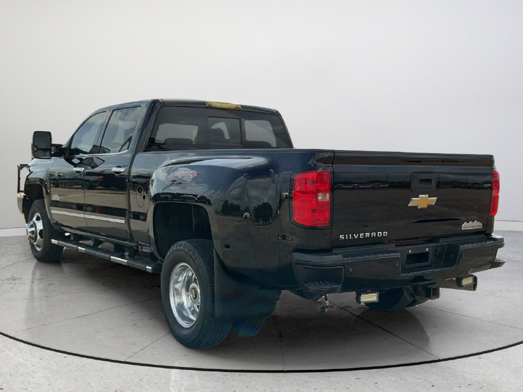 Used 2016 Chevrolet Silverado 3500 High Country w/ Duramax Plus Package AWD/4WD image 4