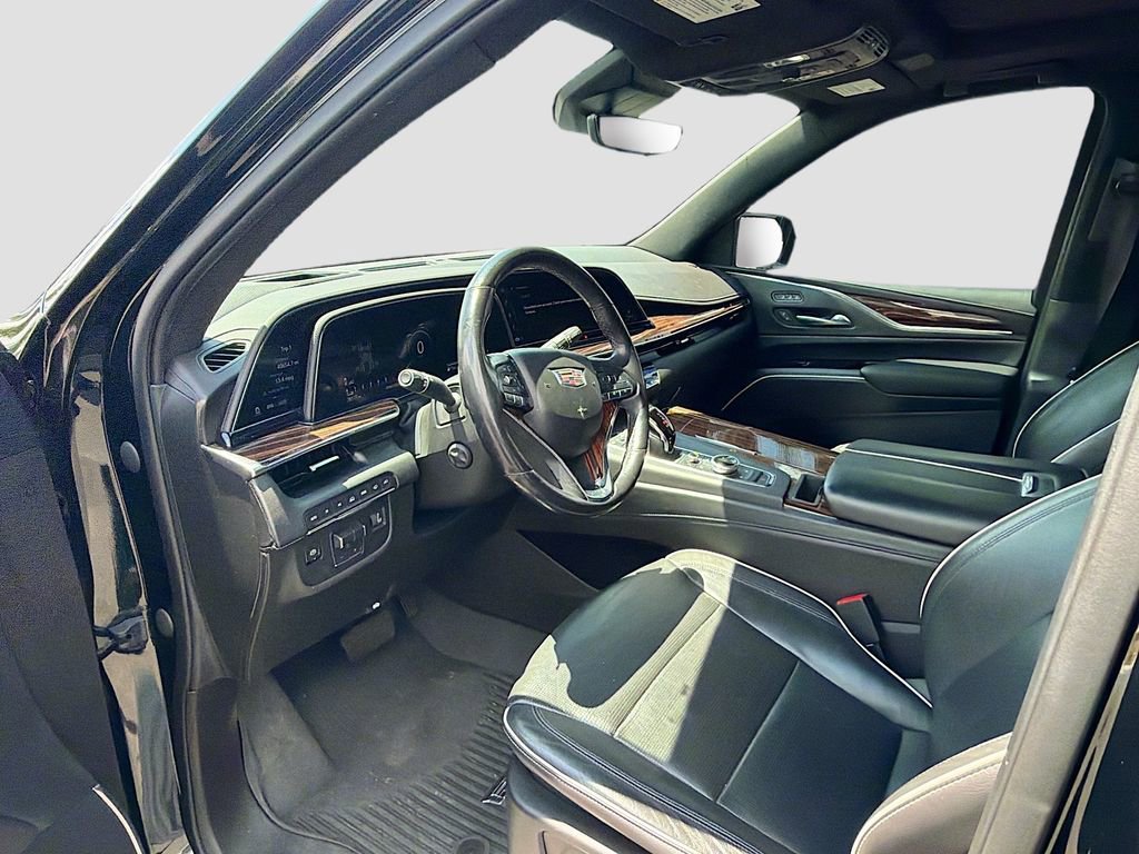 Used 2021 Cadillac Escalade ESV Premium Luxury w/ Driver Assist Tech Package AWD/4WD image 13