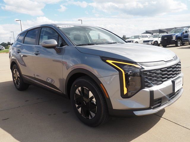 New 2026 Kia Sportage LX image 3