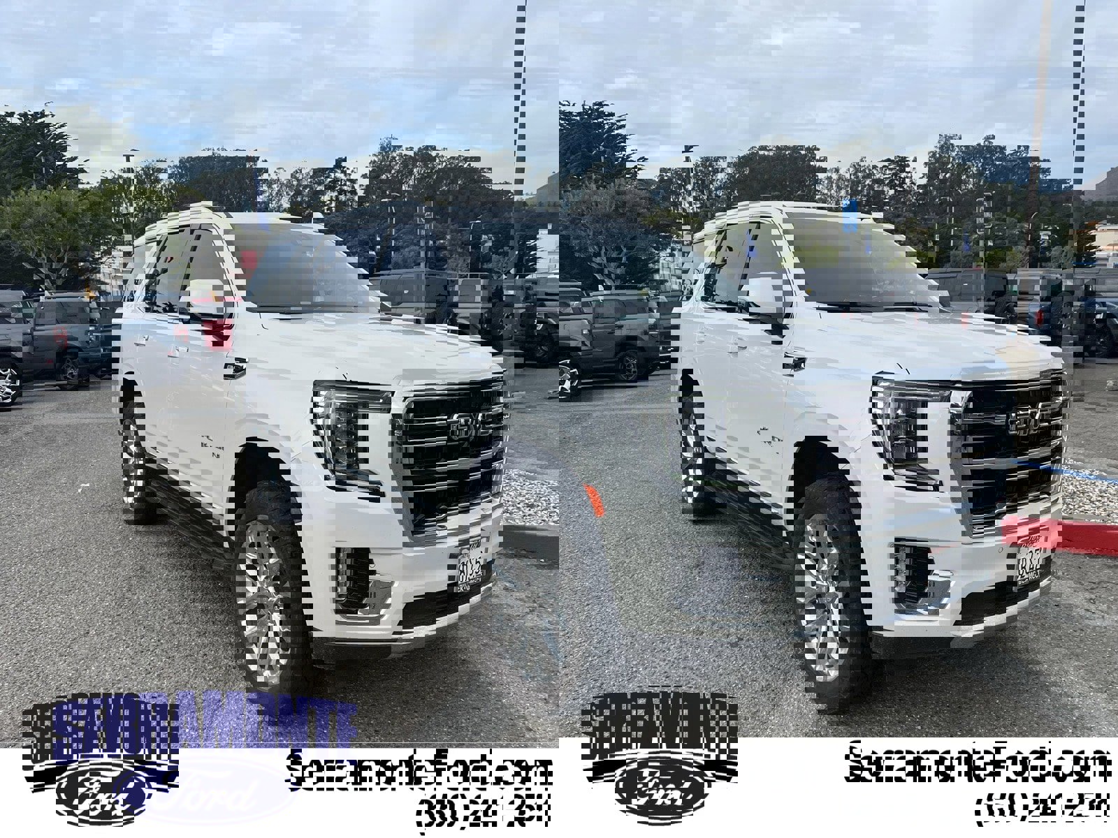 Used 2021 GMC Yukon SLT w/ SLT Luxury Plus Package