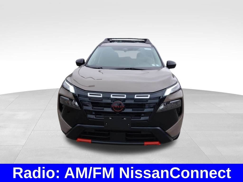 Used 2026 Nissan Rogue SV AWD/4WD image 3