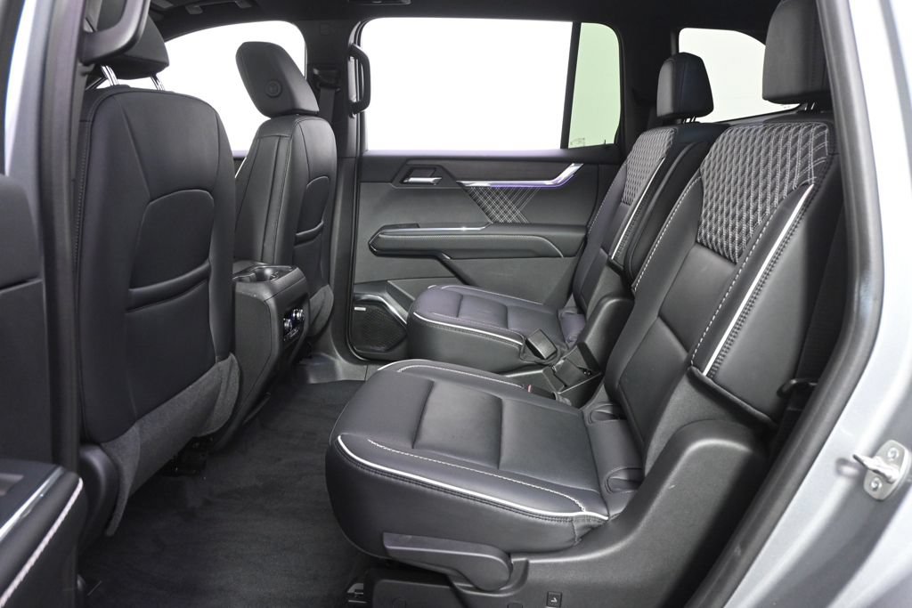 Used 2024 GMC Acadia Denali w/ LPO, Floor Liner Package AWD/4WD image 22