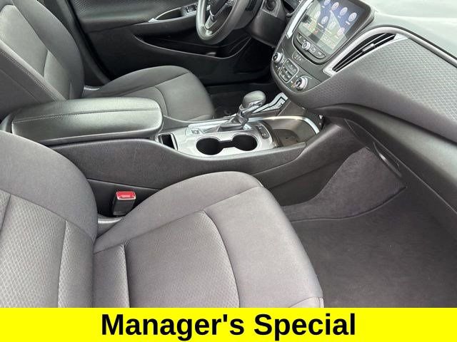 Used 2024 Chevrolet Malibu LT FWD image 39